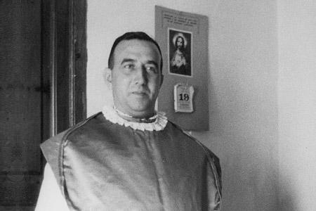 Salvador Carpintero Esteve. Manises 1921 - Valncia 1986. Sacerdote. En 1958 fue nombrado cannigo de la Colegiata de Xtiva.